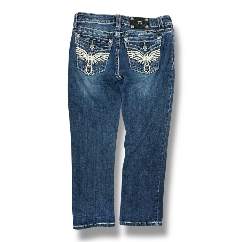 Miss Me Women's Boyfriend Capri Embroidered Rhinestone Pocket JB5117P29 Size 28